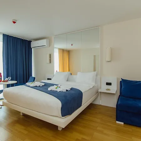 Orbi City Luxury Aparthotel Batumi Exterior photo
