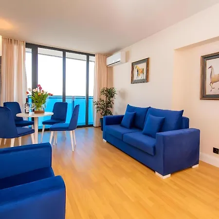 Orbi City Luxury Aparthotel Batumi Exterior photo