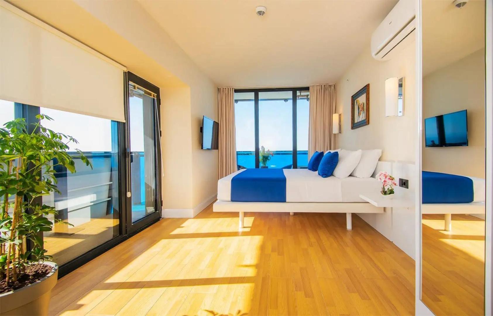 Orbi Luxury 5*